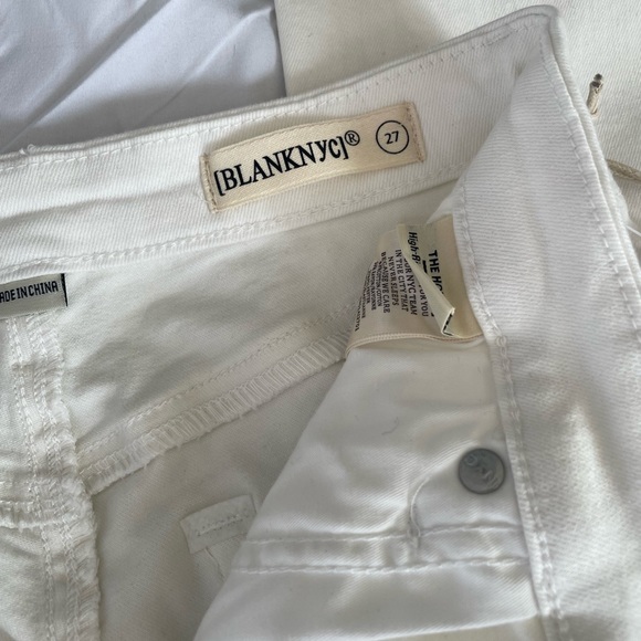 Blank NYC White High Rise Mini Flare Size 26 - Picture 8 of 11